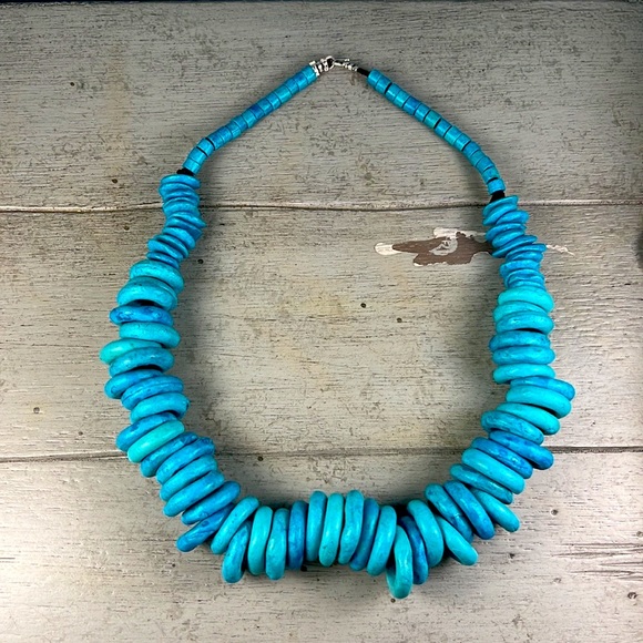 Turquoise chunky necklace - Picture 11 of 11